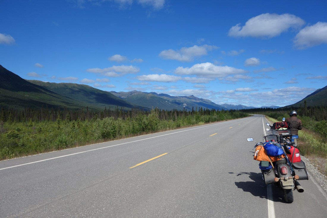 Road outside of Coldfoot - edited .JPG